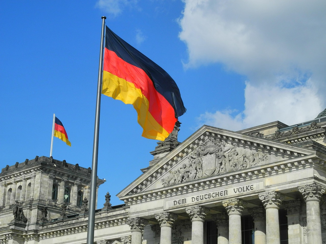 Understanding the Subtle Nuances of German Social Etiquette